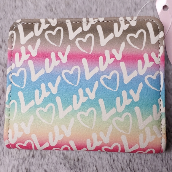 NWT Betsey Johnson LUV snap wallet card ID holder rainbow heart LBMONEYG - Picture 2 of 8